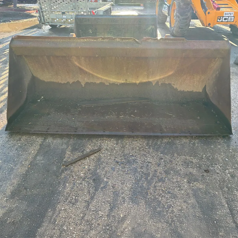 9m-17m Bucket Attachment JCB